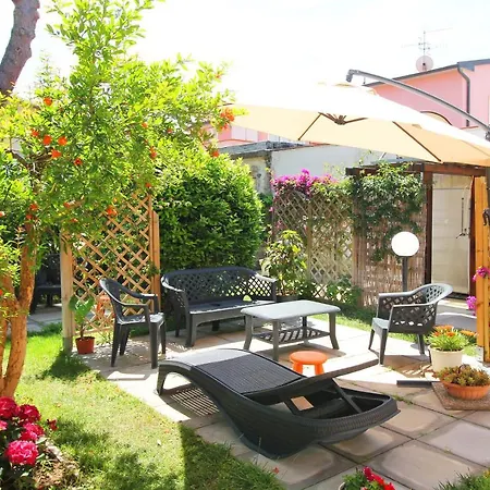 Arzilli Apartment *