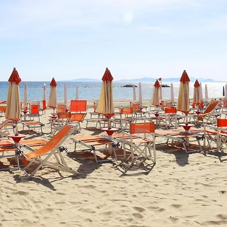 Arzilli Apartment Follonica