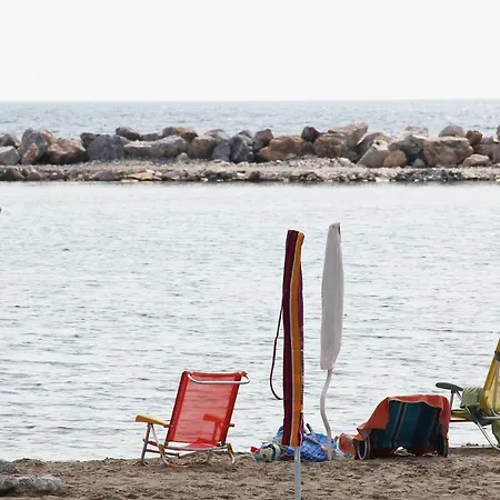 Arzilli Apartment Follonica