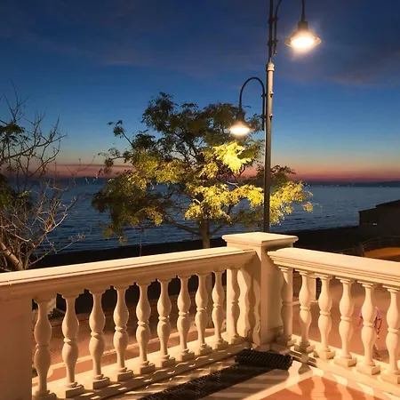 Arzilli Follonica