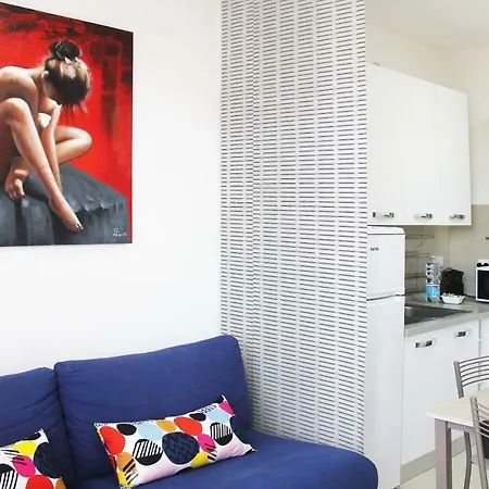 Arzilli Apartment *