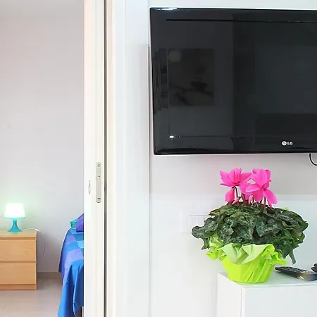 Arzilli Apartment *